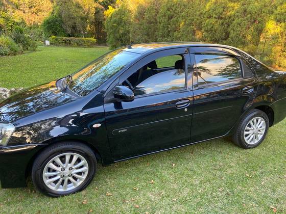 TOYOTA ETIOS 1.5 XLS SEDAN 16V FLEX 4P MANUAL